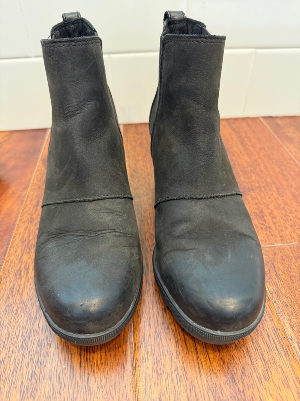 Sorel Black Chelsea-Style Ankle Boots
